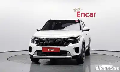 Kia Seltos 2023 1.6 гидро в Москве № 1831295, миниатюра 3