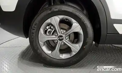 Kia Seltos 2023 1.6 гидро в Москве № 1831295, миниатюра 5