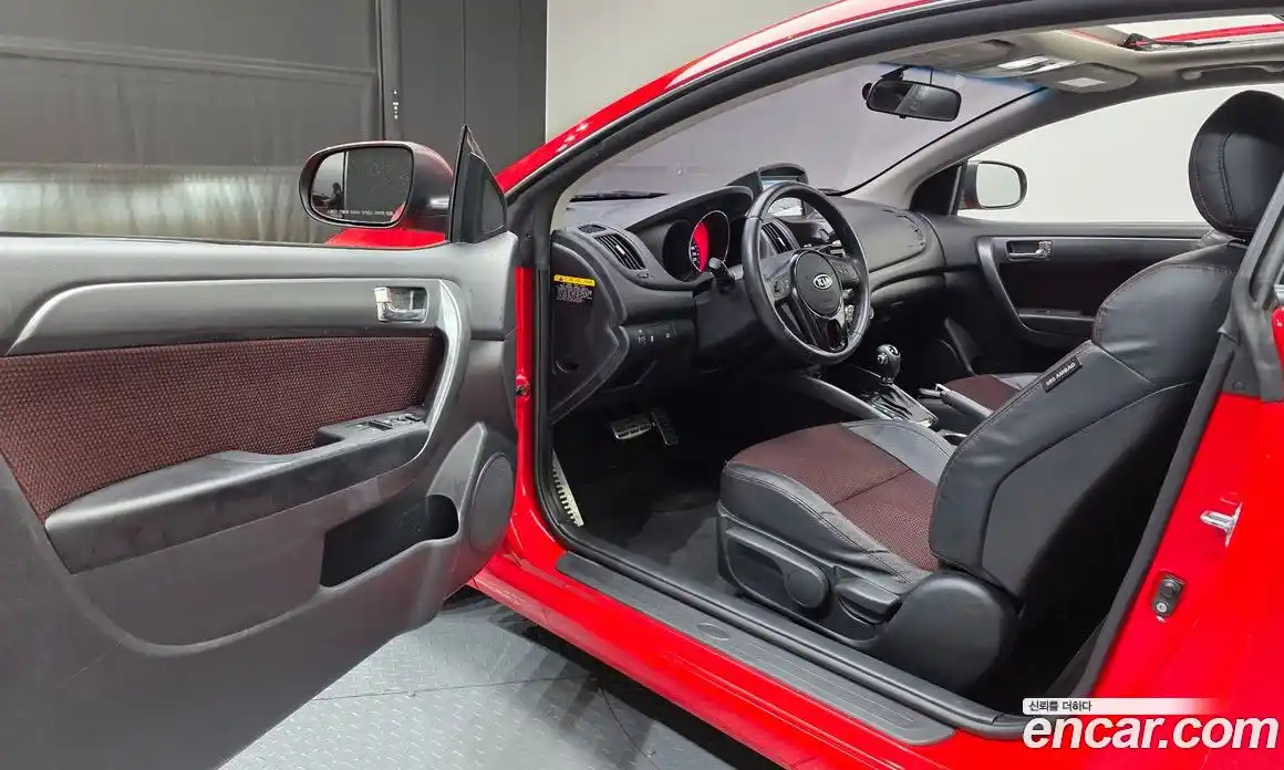 Kia Porte 2013 1.6 гидро в Москве № 1831802, фото 13