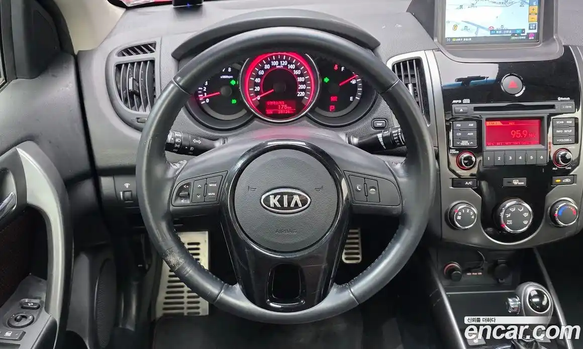 Kia Porte 2013 1.6 гидро в Москве № 1831802, фото 19