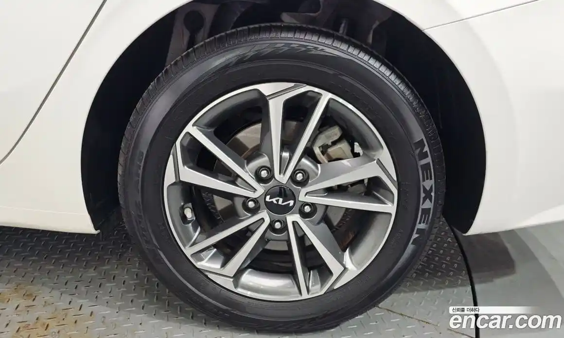 Kia K3 2021 1.6 гидро в Москве № 1831898, фото 7