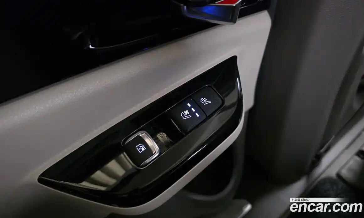 Kia Canival 2022 3.5 гидро в Москве № 1832028, фото 25