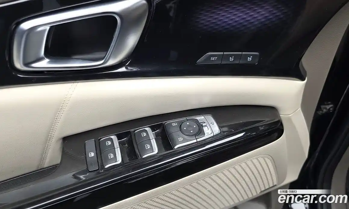 Kia Canival 2022 3.5 гидро в Москве № 1832028, фото 30