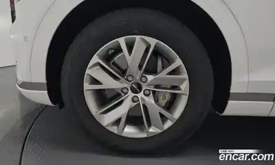 Genesis GV70 2025 2.5 гидро в Москве № 1832134, миниатюра 4