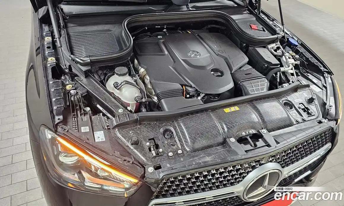 Mercedes-Benz GLE-Class 2025 3.0 гидро в Москве № 1832219, фото 6