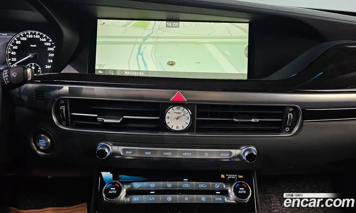 Genesis G90 2019 3.8 гидро в Москве № 1832452, фото 22