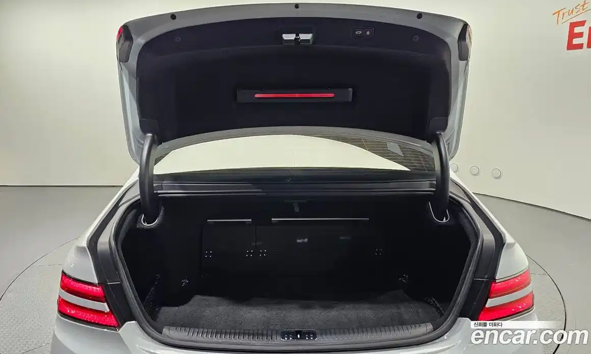 Genesis G90 2019 3.8 гидро в Москве № 1832452, фото 26