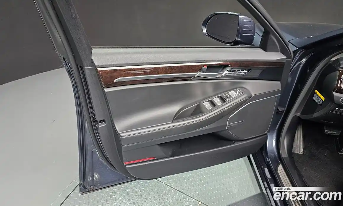 Genesis EQ900 2016 3.8 гидро в Москве № 1832600, фото 14