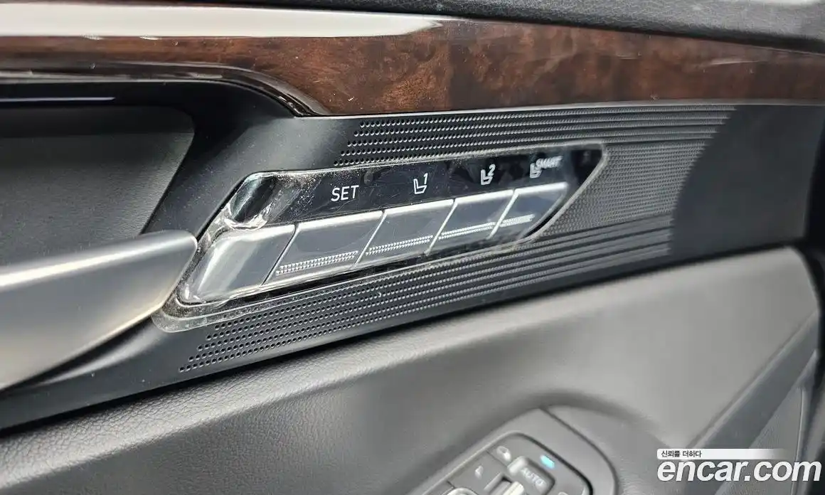 Genesis EQ900 2016 3.8 гидро в Москве № 1832600, фото 28