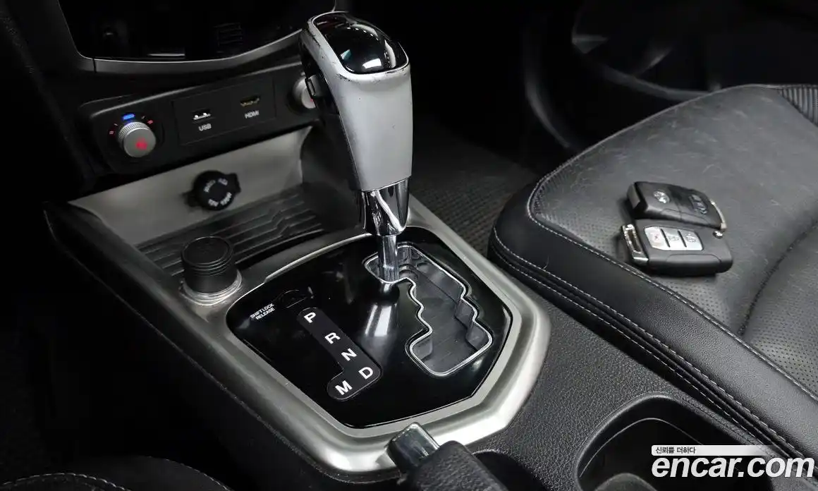 SsangYong TIBOLI 2015 1.6 гидро в Москве № 1833126, фото 12