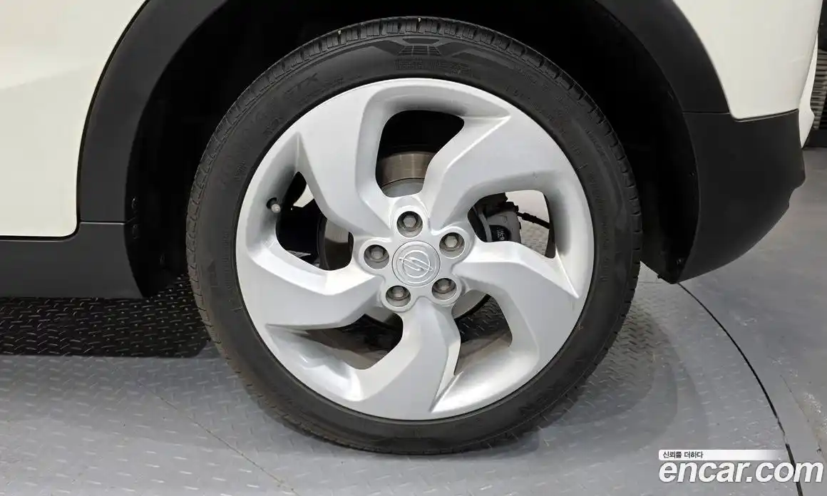 SsangYong TIBOLI 2015 1.6 гидро в Москве № 1833126, фото 7
