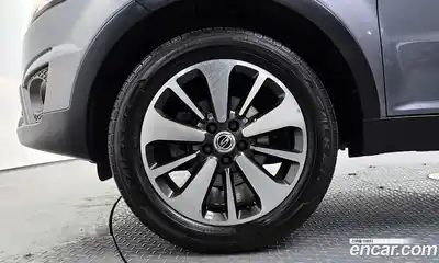 SsangYong Korando 2013 2.0 гидро в Москве № 1833129, миниатюра 5