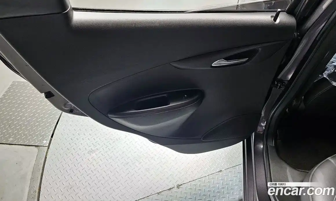 Chevrolet Spark 2016 1.0 гидро в Москве, фото 15