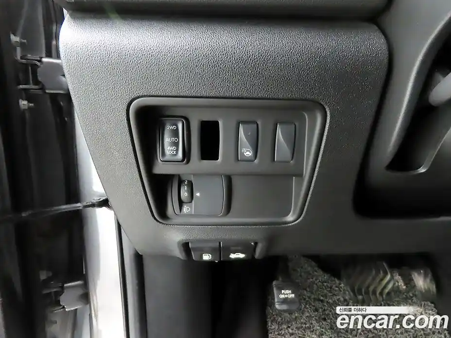 Renault QM6 2017 2.0 гидро в Москве № 1835065, фото 14