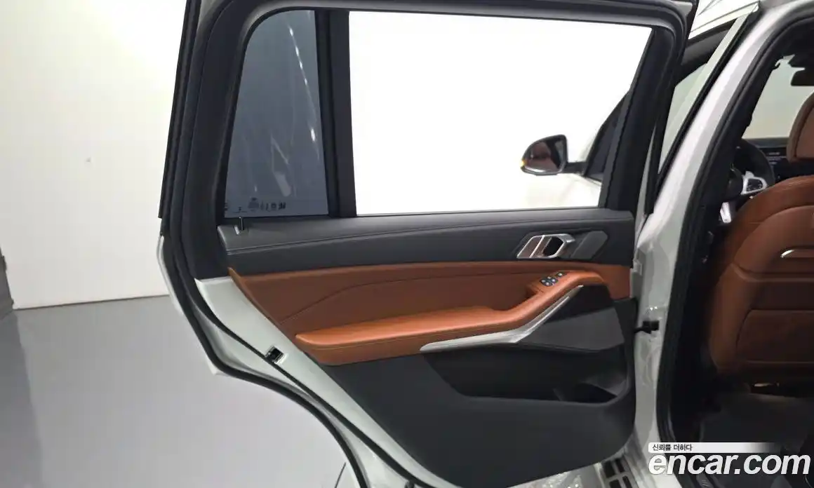 BMW X7 2025 3.0 гидро в Москве № 1835303, фото 15