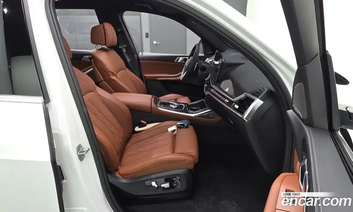 BMW X7 2025 3.0 гидро в Москве № 1835303, фото 18