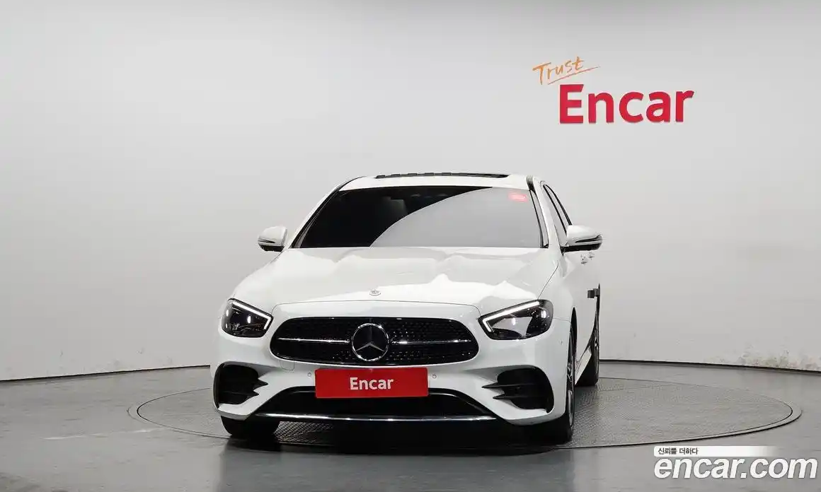 Mercedes-Benz E-Class 2023 2.0 гидро в Москве № 1835367, фото 3