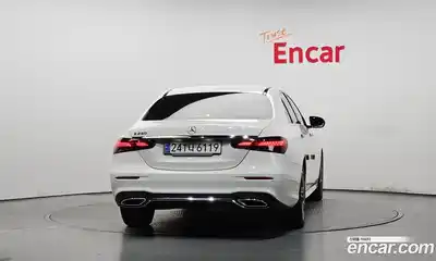 Mercedes-Benz E-Class 2023 2.0 гидро в Москве № 1835367, миниатюра 4