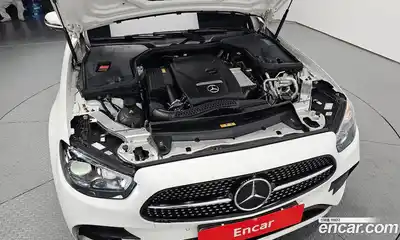 Mercedes-Benz E-Class 2023 2.0 гидро в Москве № 1835367, миниатюра 6