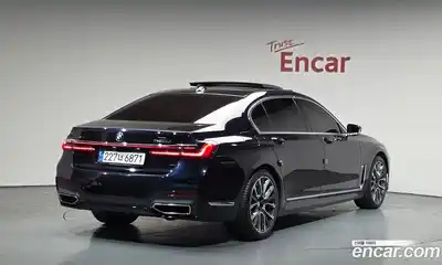 BMW 7-Series, 2021