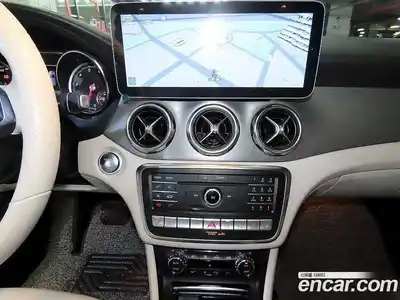 Mercedes-Benz GLA-Class 2019 2.0 гидро в Москве № 1835941, миниатюра 11