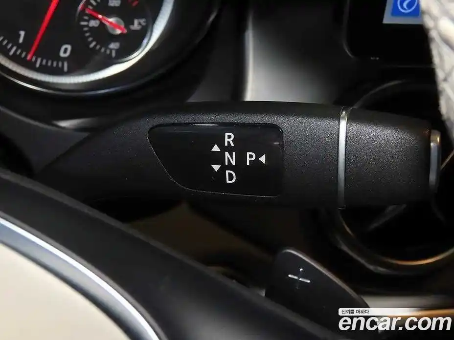 Mercedes-Benz GLA-Class 2019 2.0 гидро в Москве № 1835941, фото 13