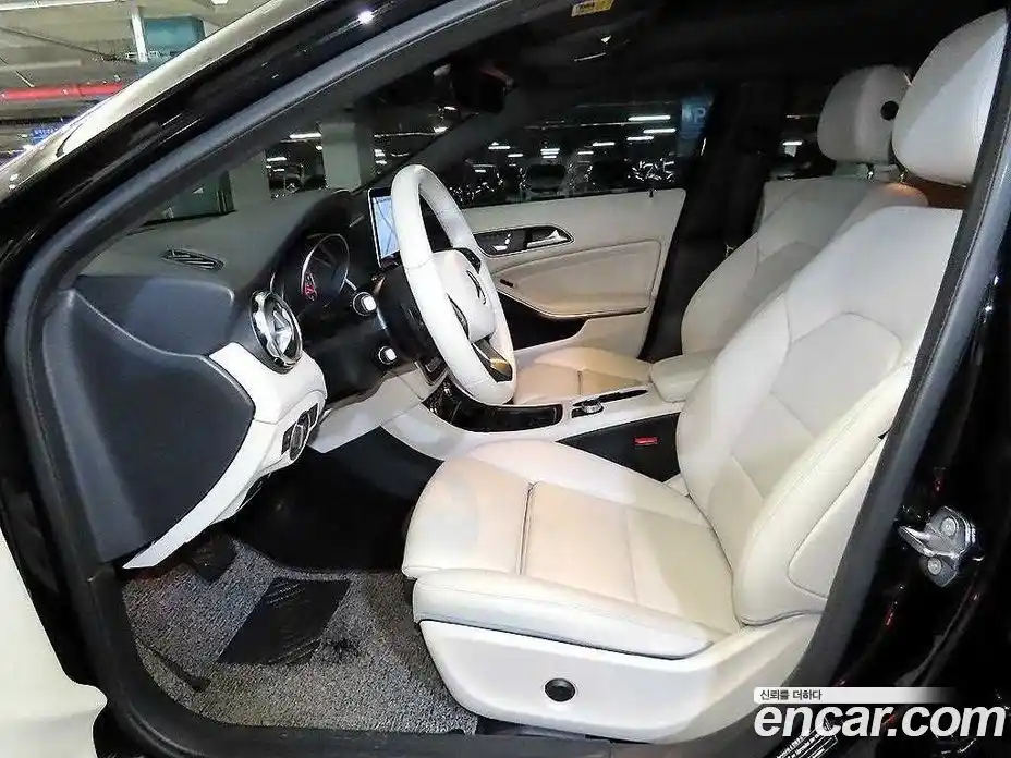 Mercedes-Benz GLA-Class 2019 2.0 гидро в Москве № 1835941, фото 6