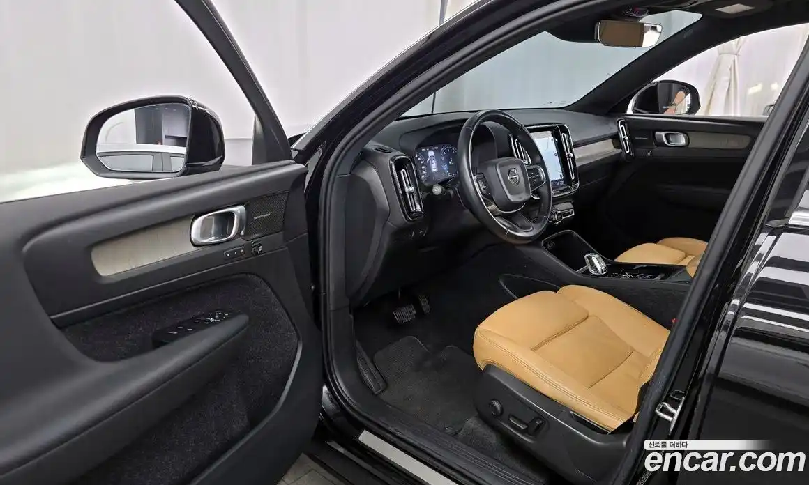 Volvo XC40 2019 2.0 гидро в Москве № 1836879, фото 13