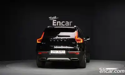 Volvo XC40 2019 2.0 гидро в Москве № 1836879, миниатюра 4