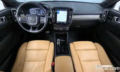 Volvo XC40 2019 2.0 гидро в Москве № 1836879, миниатюра 10