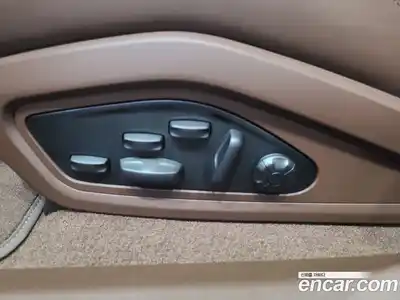 Porsche Taycan 2025 0.1 гидро в Москве № 1837188, миниатюра 9