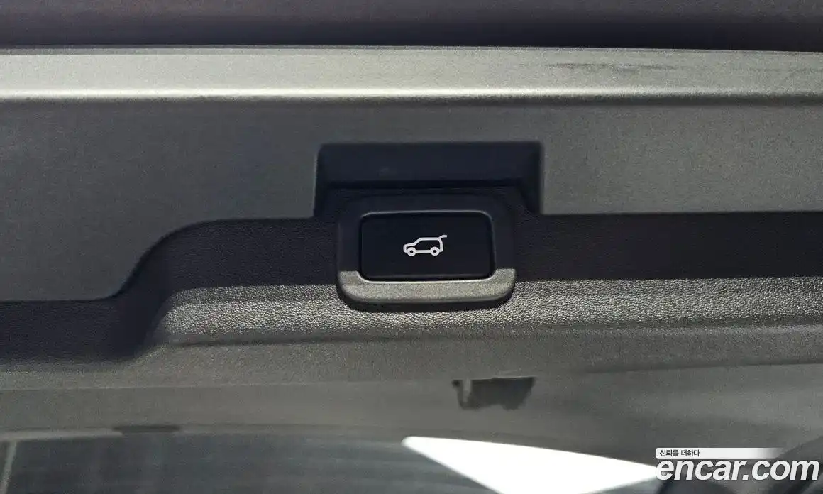 Land Rover Discovery 2017 3.0 гидро в Москве № 1837394, фото 25
