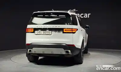 Land Rover Discovery 2017 3.0 гидро в Москве № 1837394, миниатюра 4