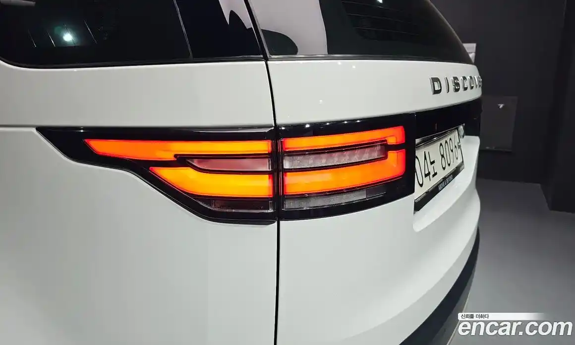 Land Rover Discovery 2017 3.0 гидро в Москве № 1837394, фото 9