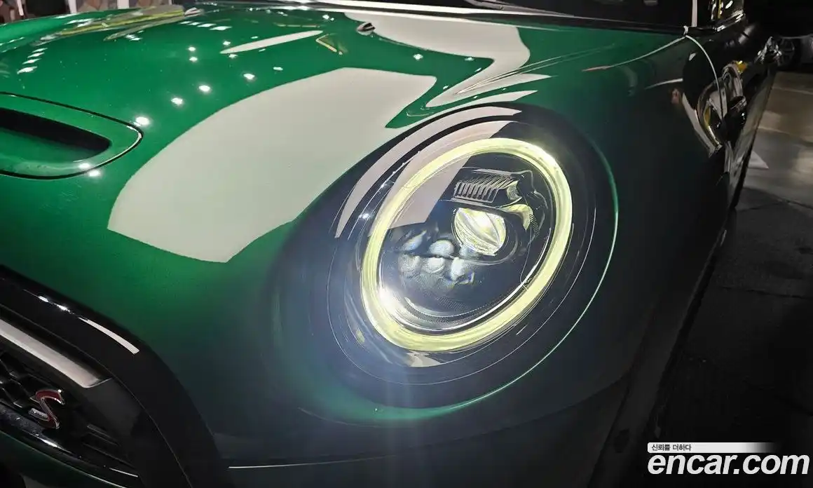 Mini Cooper 2024 2.0 гидро в Москве № 1837550, фото 8