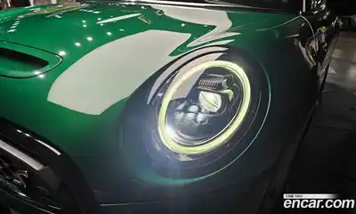 Mini Cooper 2024 2.0 гидро в Москве № 1837550, миниатюра 8