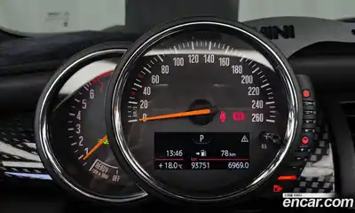 Mini Cooper Convertible 2016 2.0 гидро в Москве № 1837678, миниатюра 8