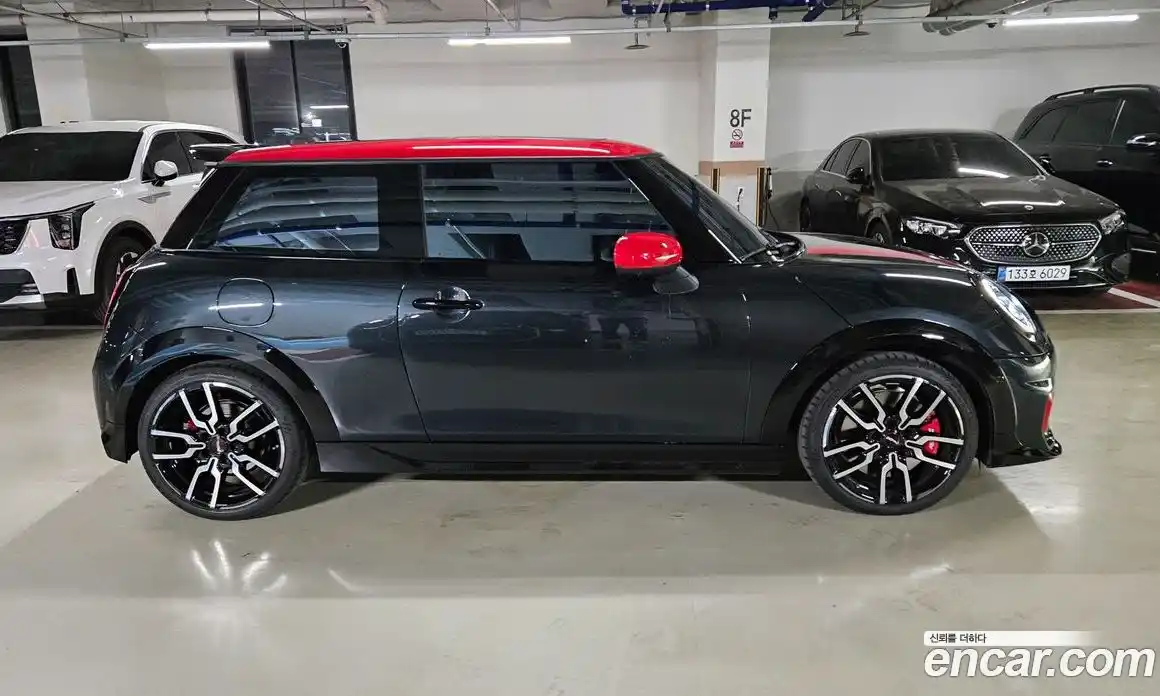 Mini Cooper 2025 2.0 гидро в Москве № 1837744, фото 7