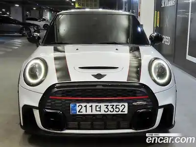 Mini Cooper 2023 2.0 гидро в Москве № 1837760, миниатюра 2