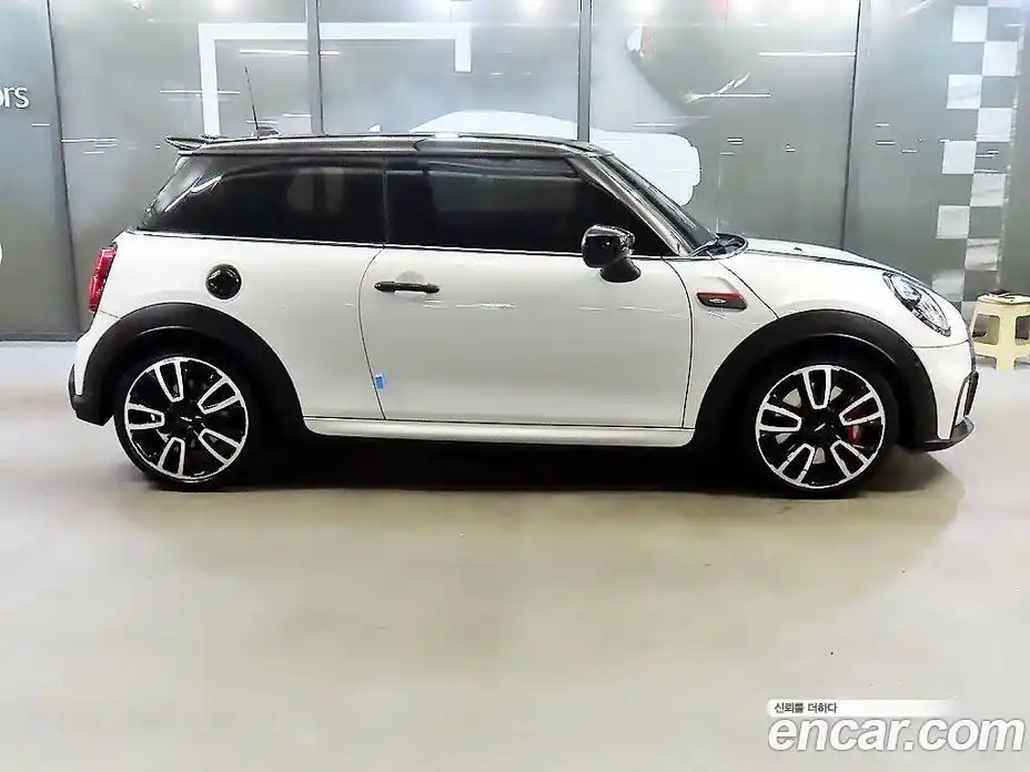 Mini Cooper 2023 2.0 гидро в Москве № 1837760, фото 3