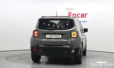 Jeep Renegade 2022 1.3 гидро в Москве № 1838311, миниатюра 4