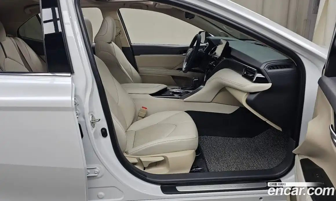 Toyota Camry 2024 2.5 гидро в Москве № 1838489, фото 16
