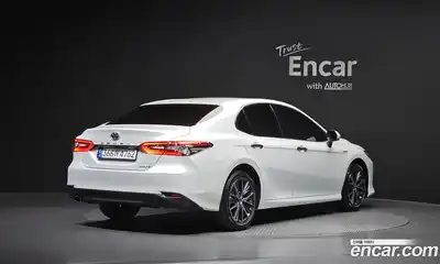 Toyota Camry 2024 2.5 гидро в Москве № 1838489, миниатюра 2