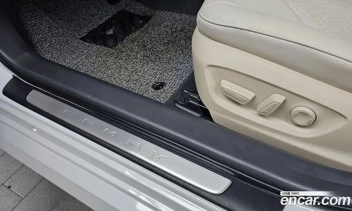 Toyota Camry 2024 2.5 гидро в Москве № 1838489, фото 30