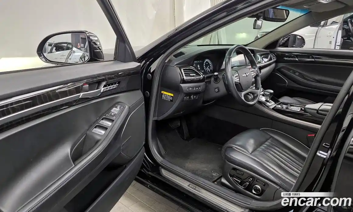 Genesis EQ900 2016 3.8 гидро в Москве № 26657, фото 10