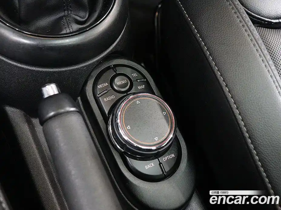 Mini Cooper 2018 1.5 гидро в Москве № 861623, фото 12