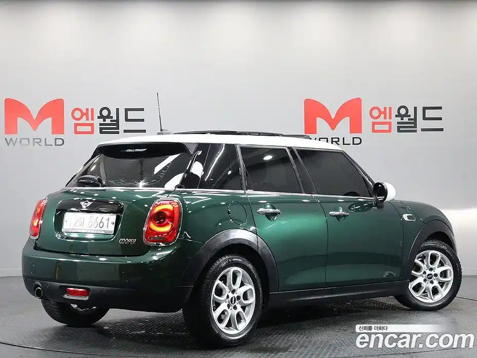 Mini Cooper 2018 1.5 гидро в Москве № 861623, фото 3