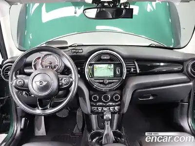Mini Cooper 2018 1.5 гидро в Москве № 861623, миниатюра 5