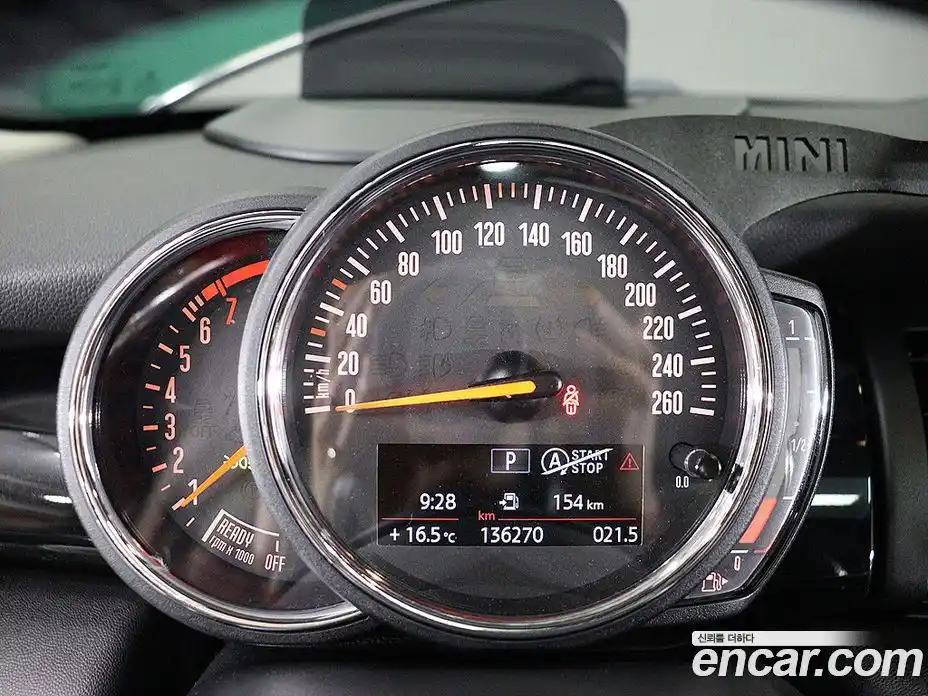 Mini Cooper 2018 1.5 гидро в Москве № 861623, фото 7