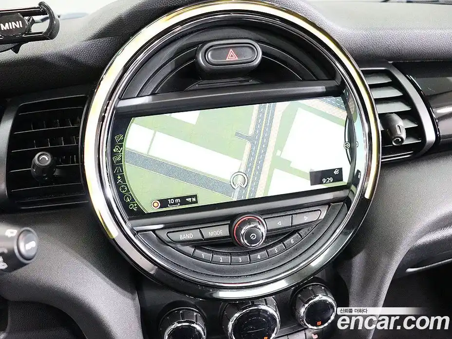 Mini Cooper 2018 1.5 гидро в Москве № 861623, фото 9